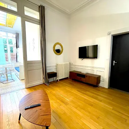 Residence Adam A Part Valenciennes Exterior photo