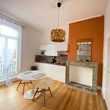 Residence Adam A Part Valenciennes Room photo