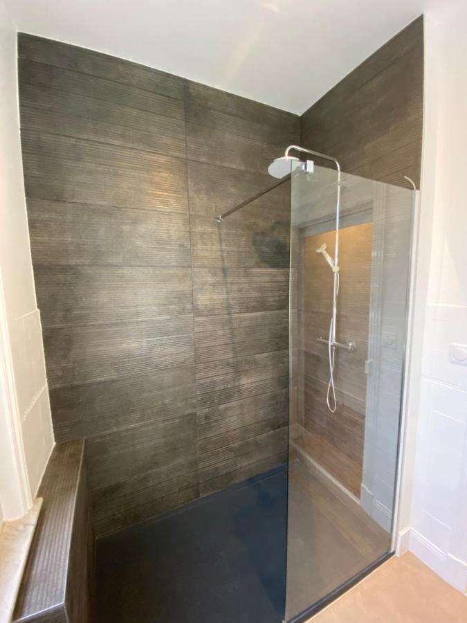 Apartment Adam A Part